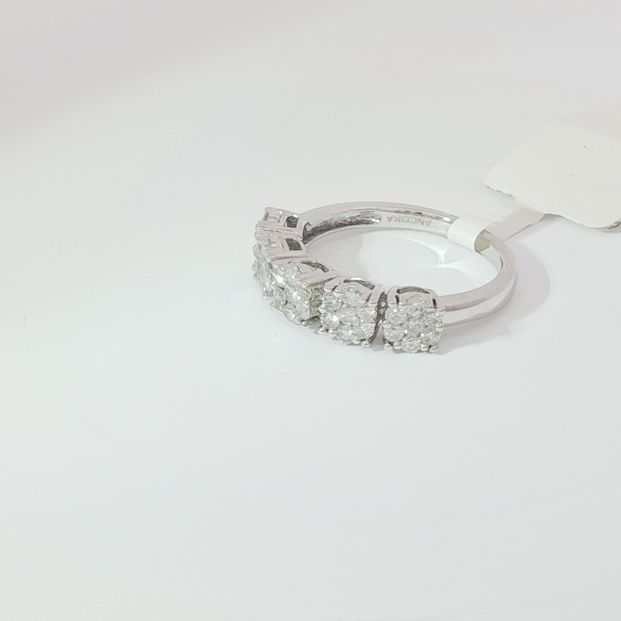 Diamond bloom band