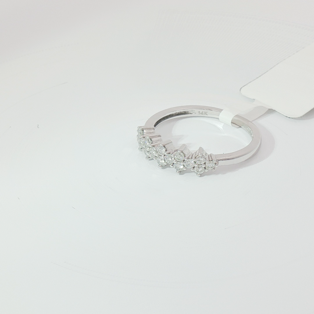 Clover band