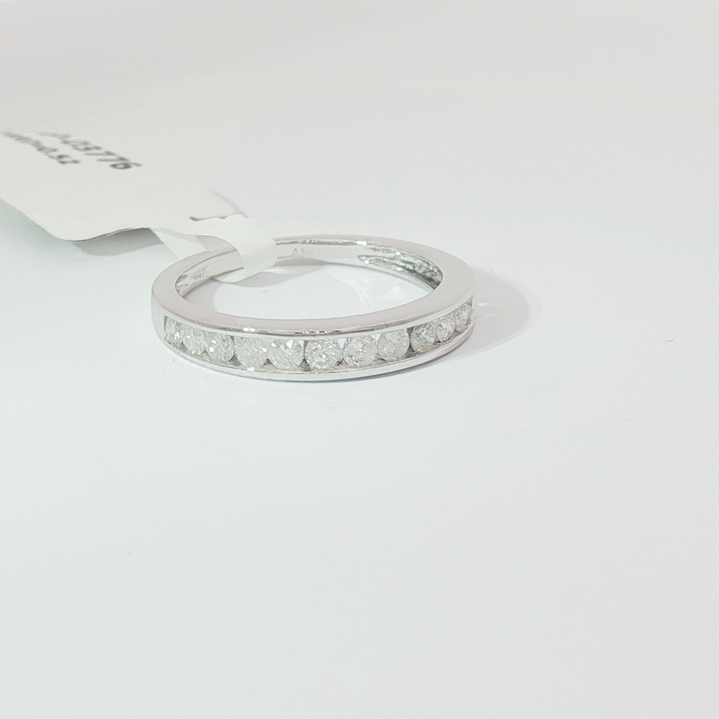 Single row channel band