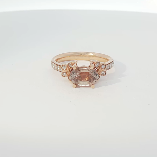 Butterfly ring