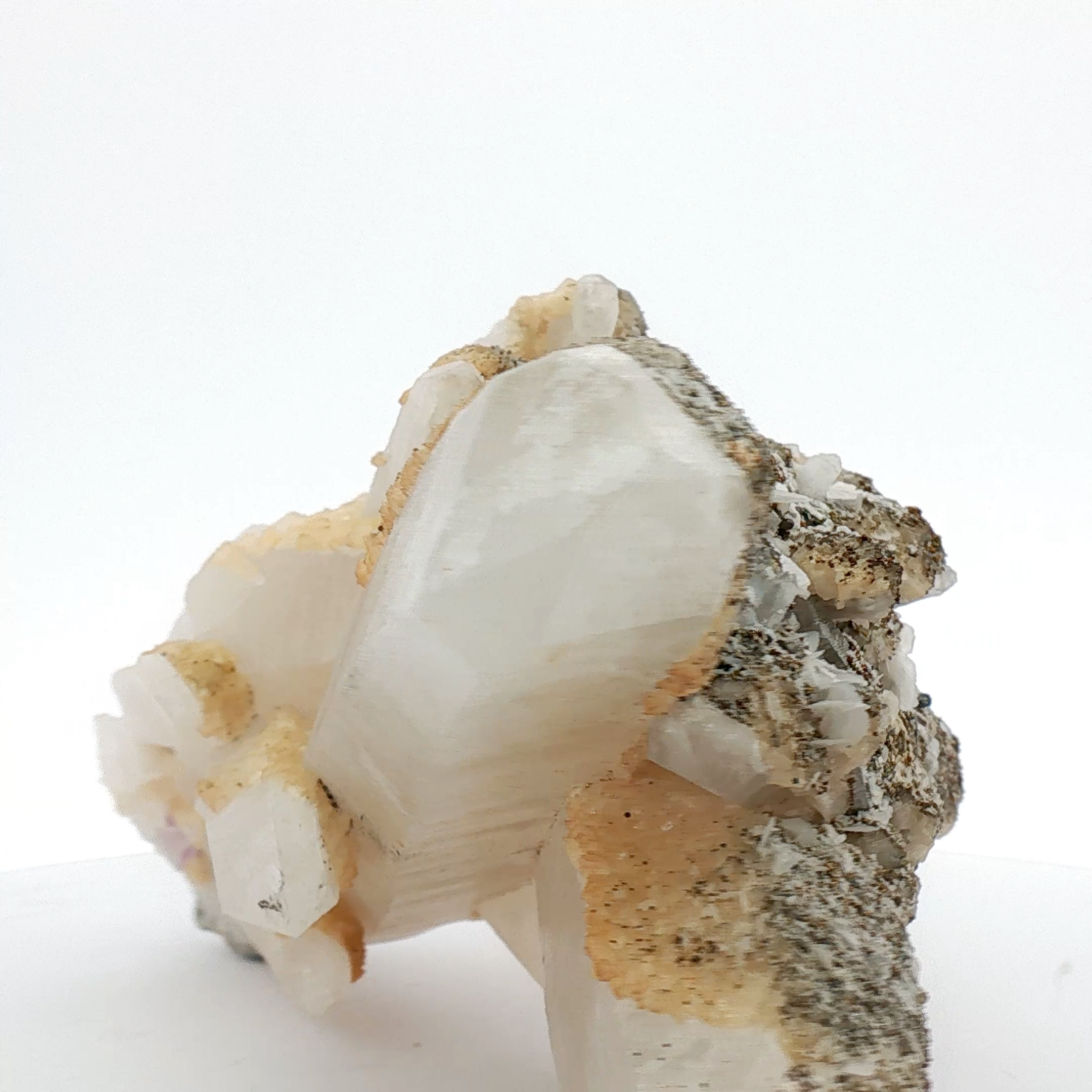 Pyrite & calcite on quartz
