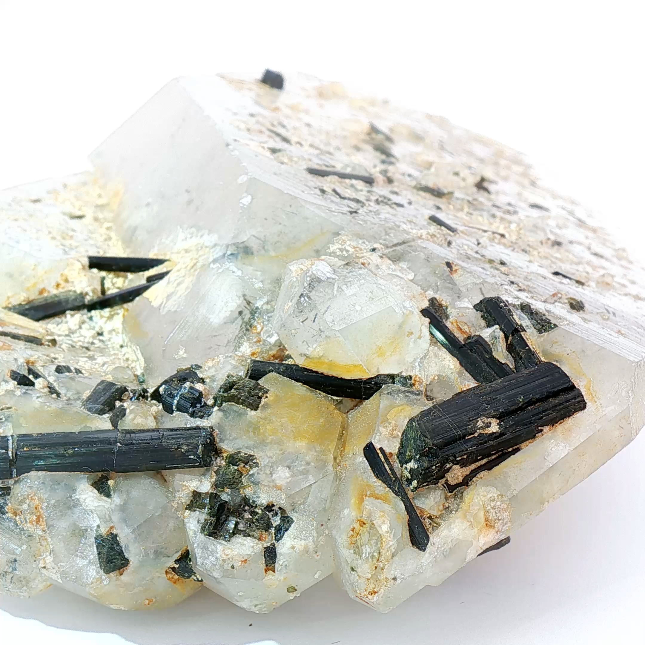 Quartz kite  with tourmaline inclusions