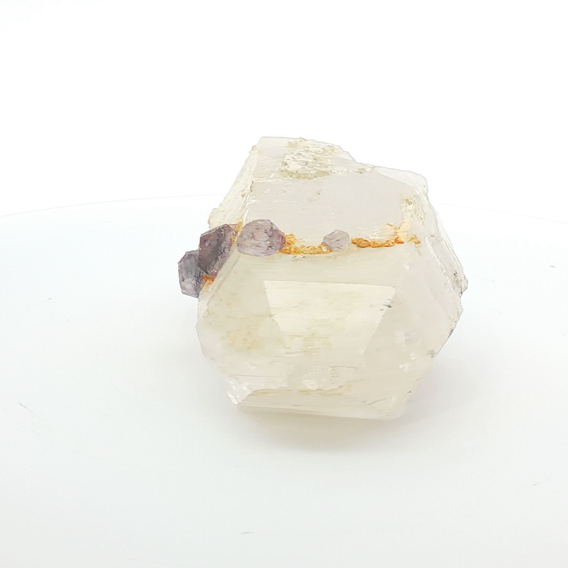 Fluorite on quartz phantom