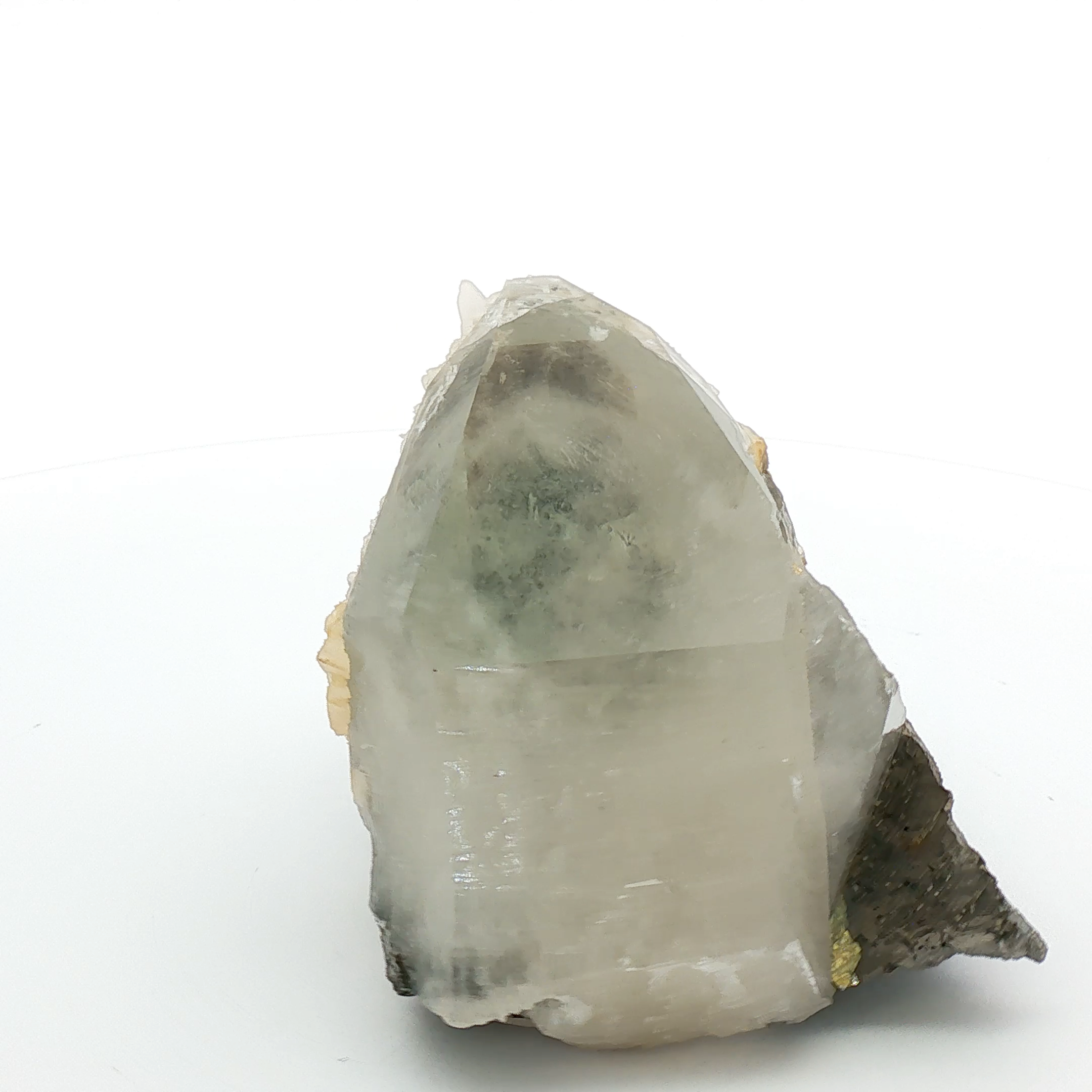 Quartz, calcite on arsenopyrite