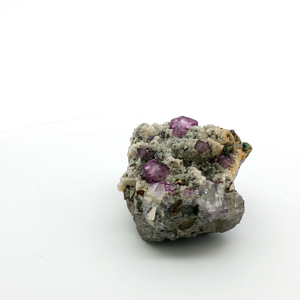 Fluorite, calcite on arsenopyrite
