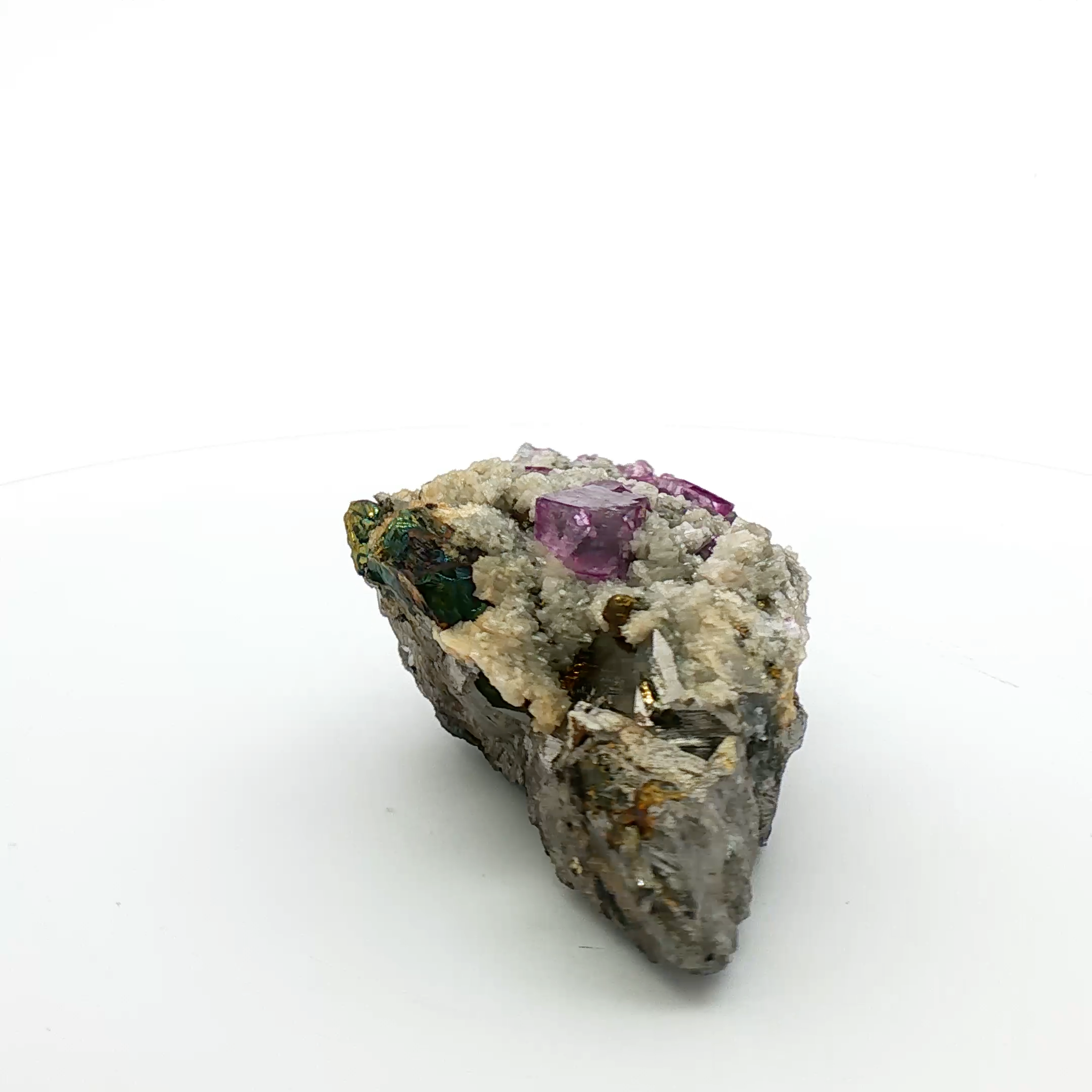 Fluorite, calcite on arsenopyrite