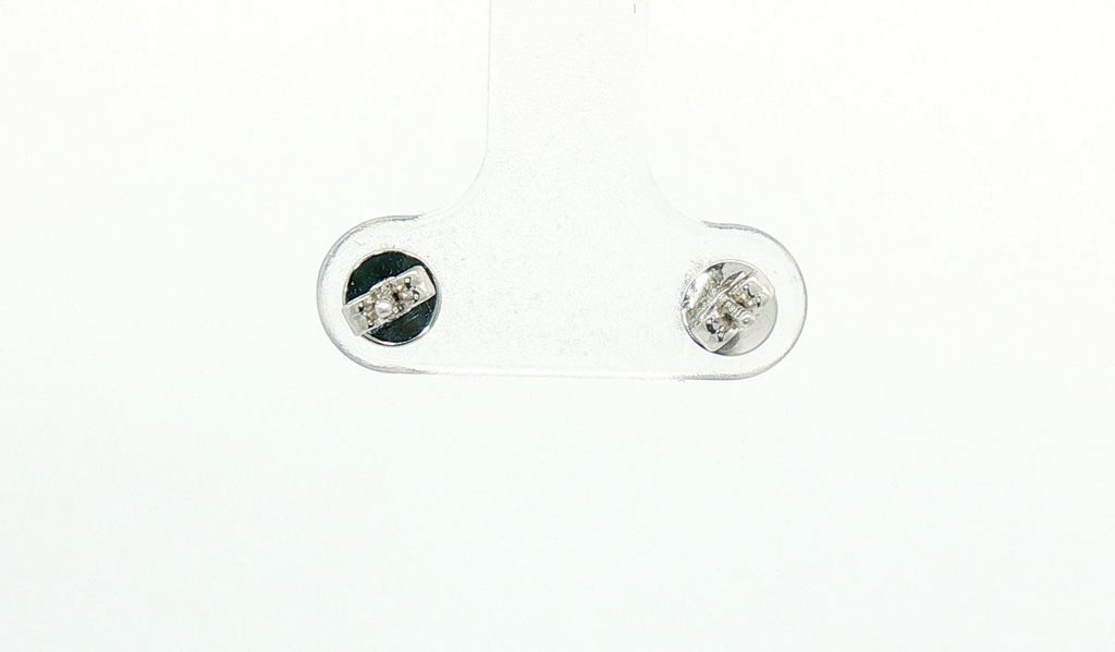 Blue sapphire studs