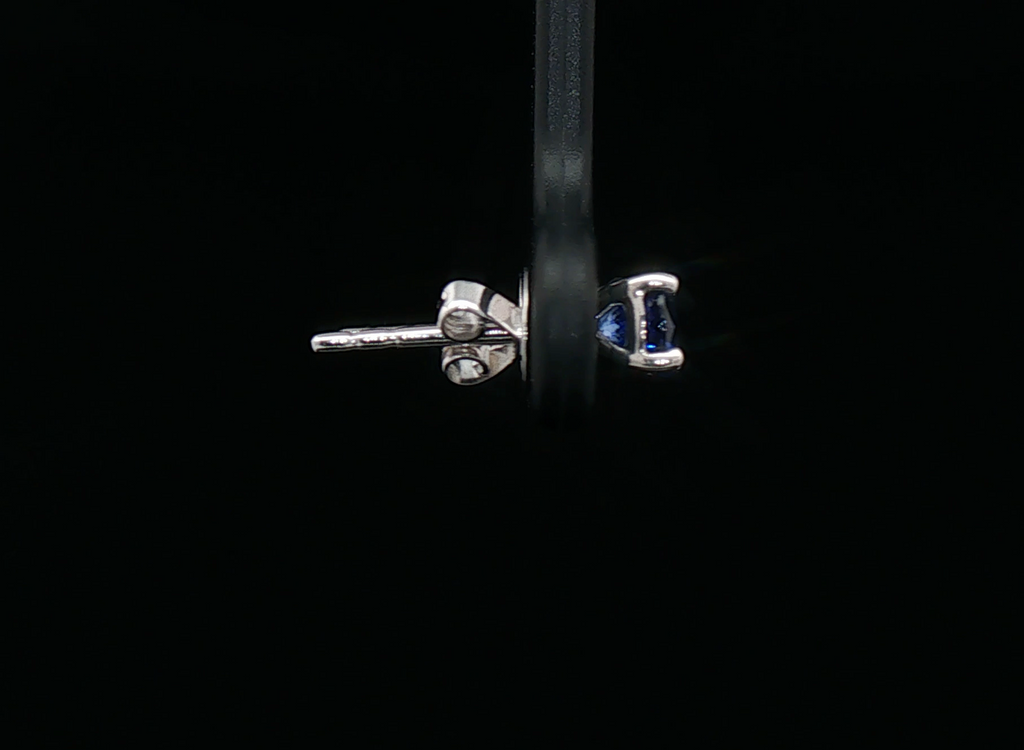 Blue sapphire studs