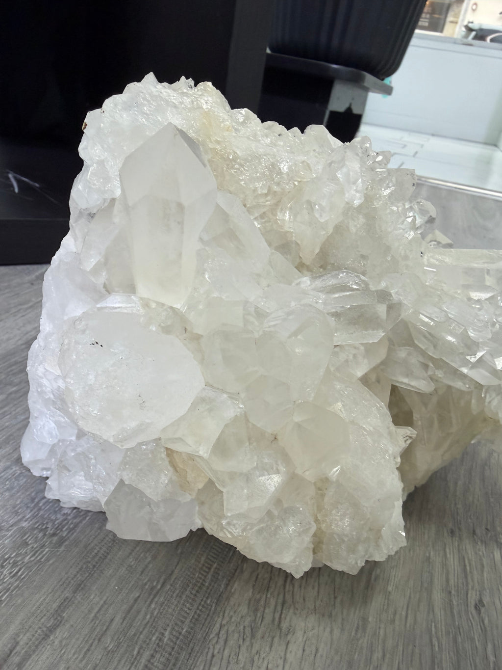 Quartz cluster 3