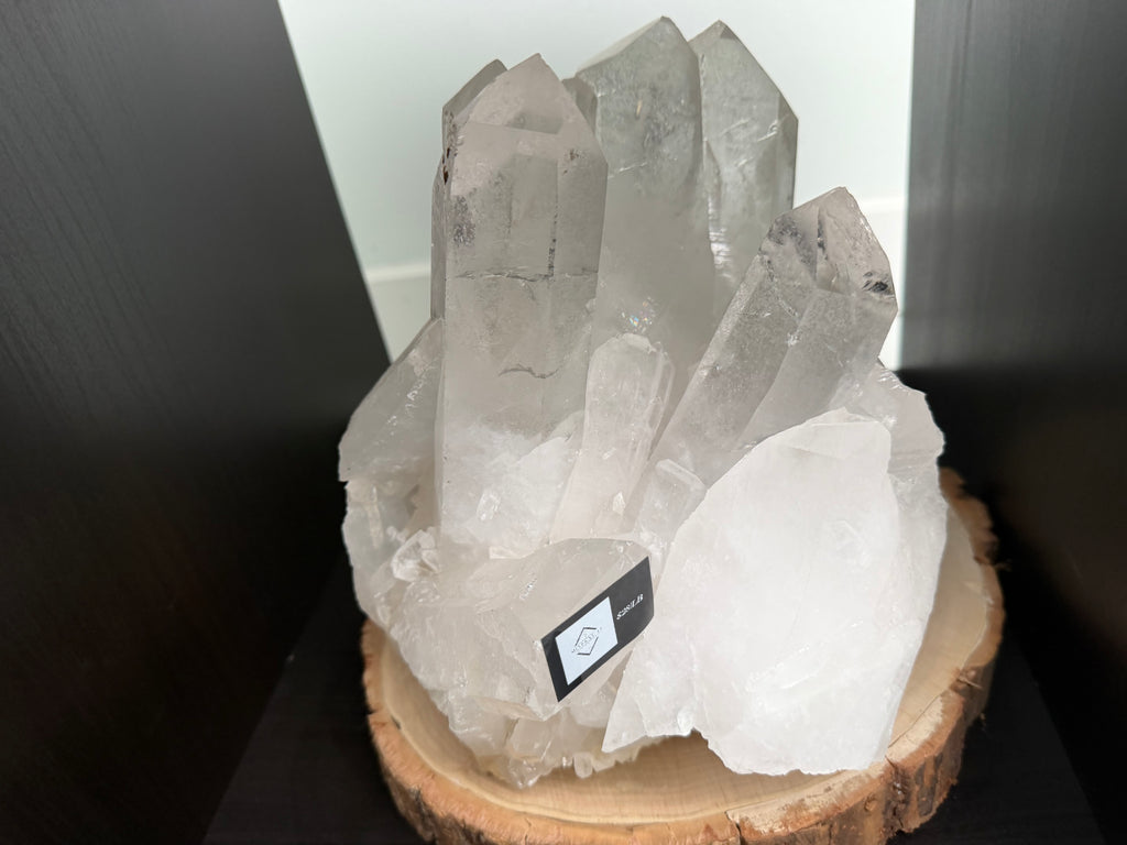 Quartz cluster 4