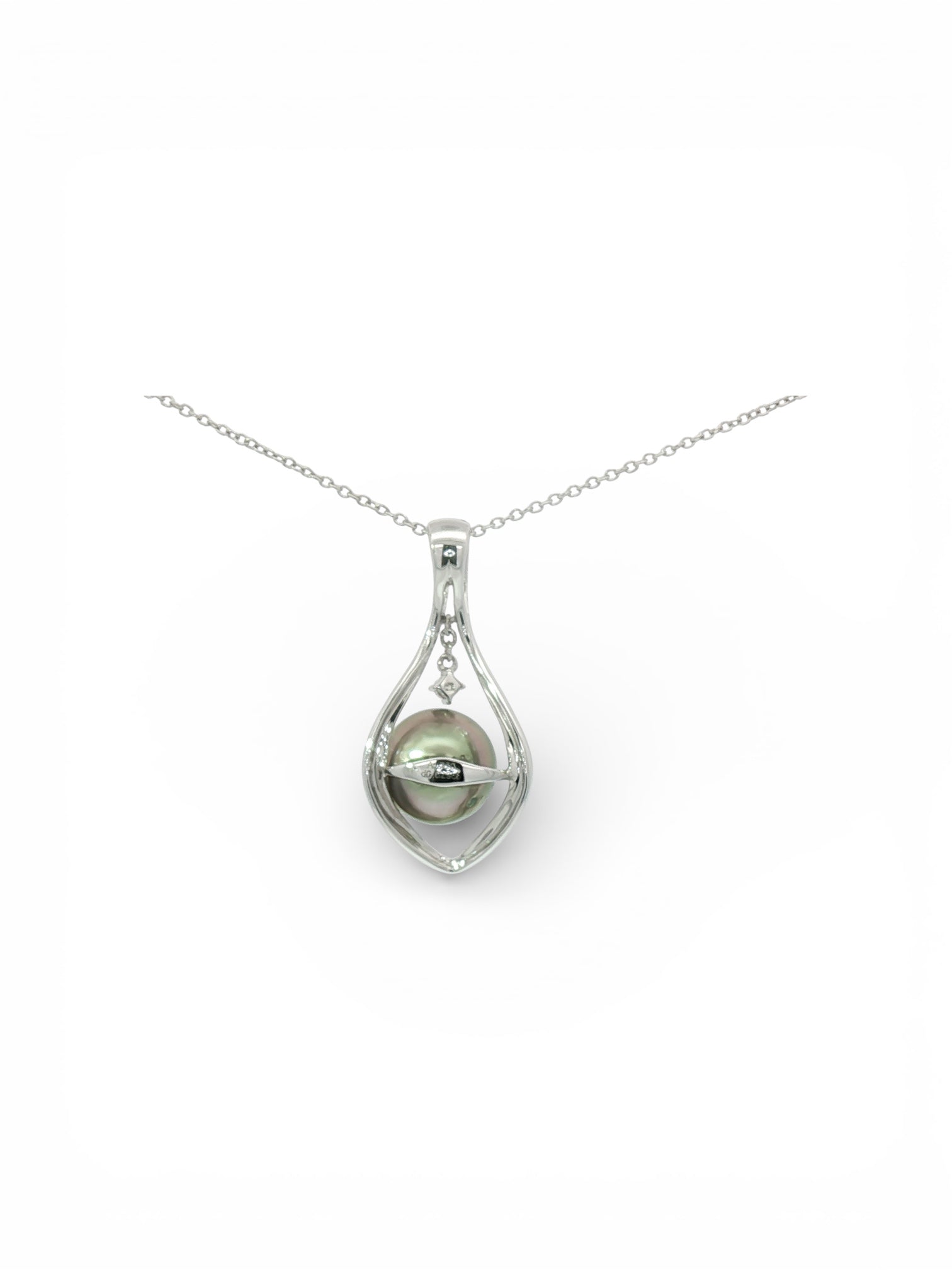 Tahitian Pearl Teardrop Pendant