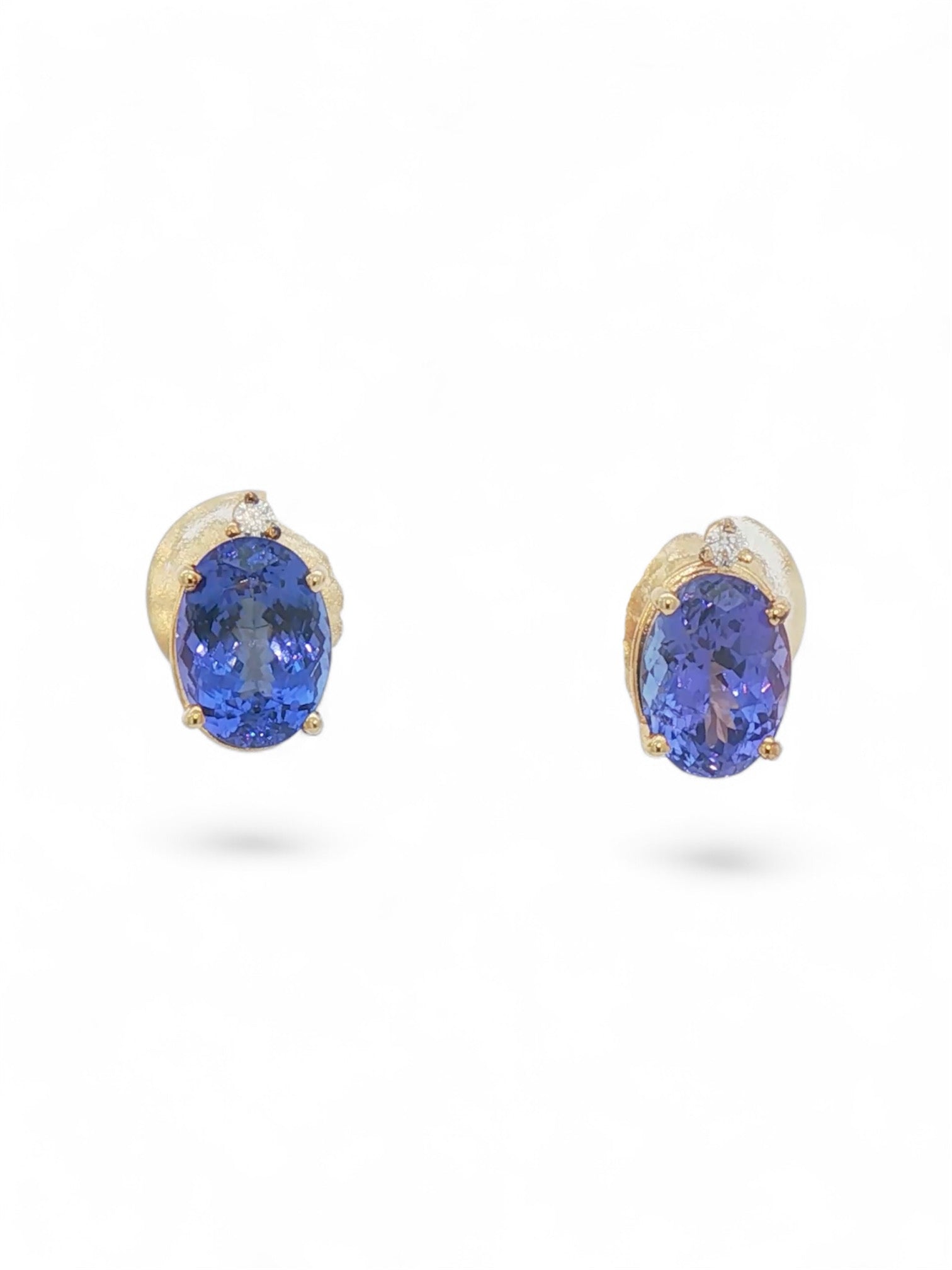 Tanzanite & Diamond Studs