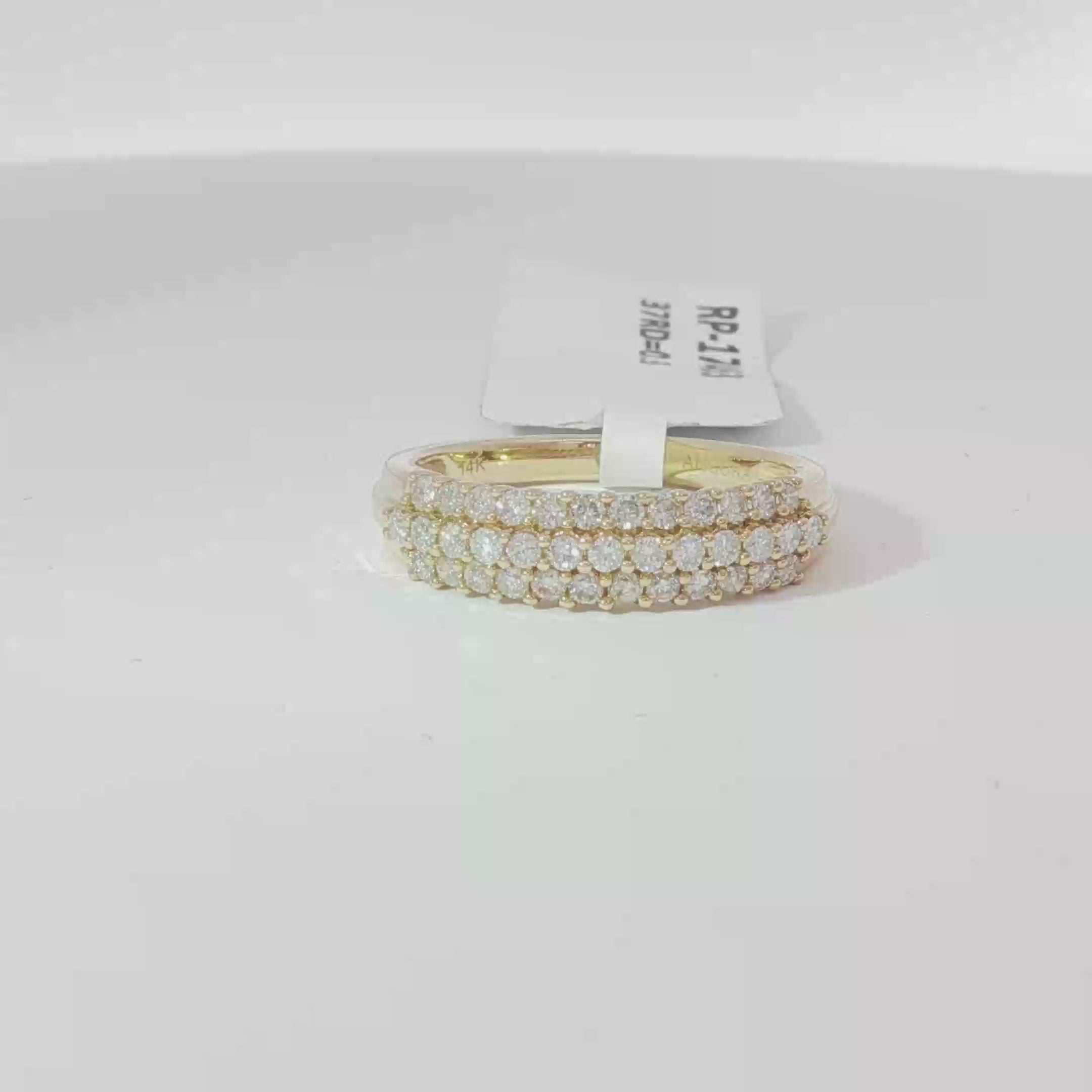 Tripple row diamond band
