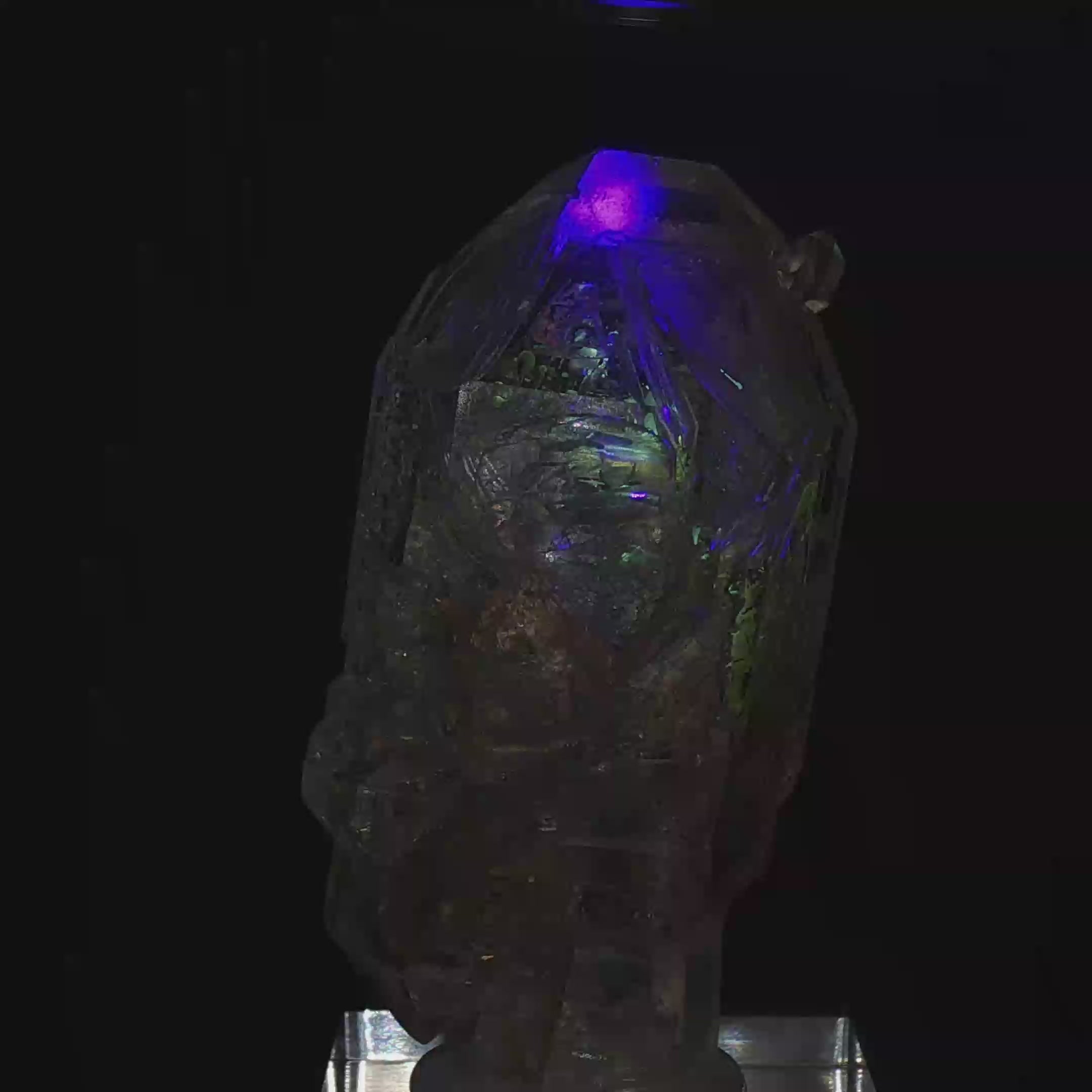 Petrol quartz