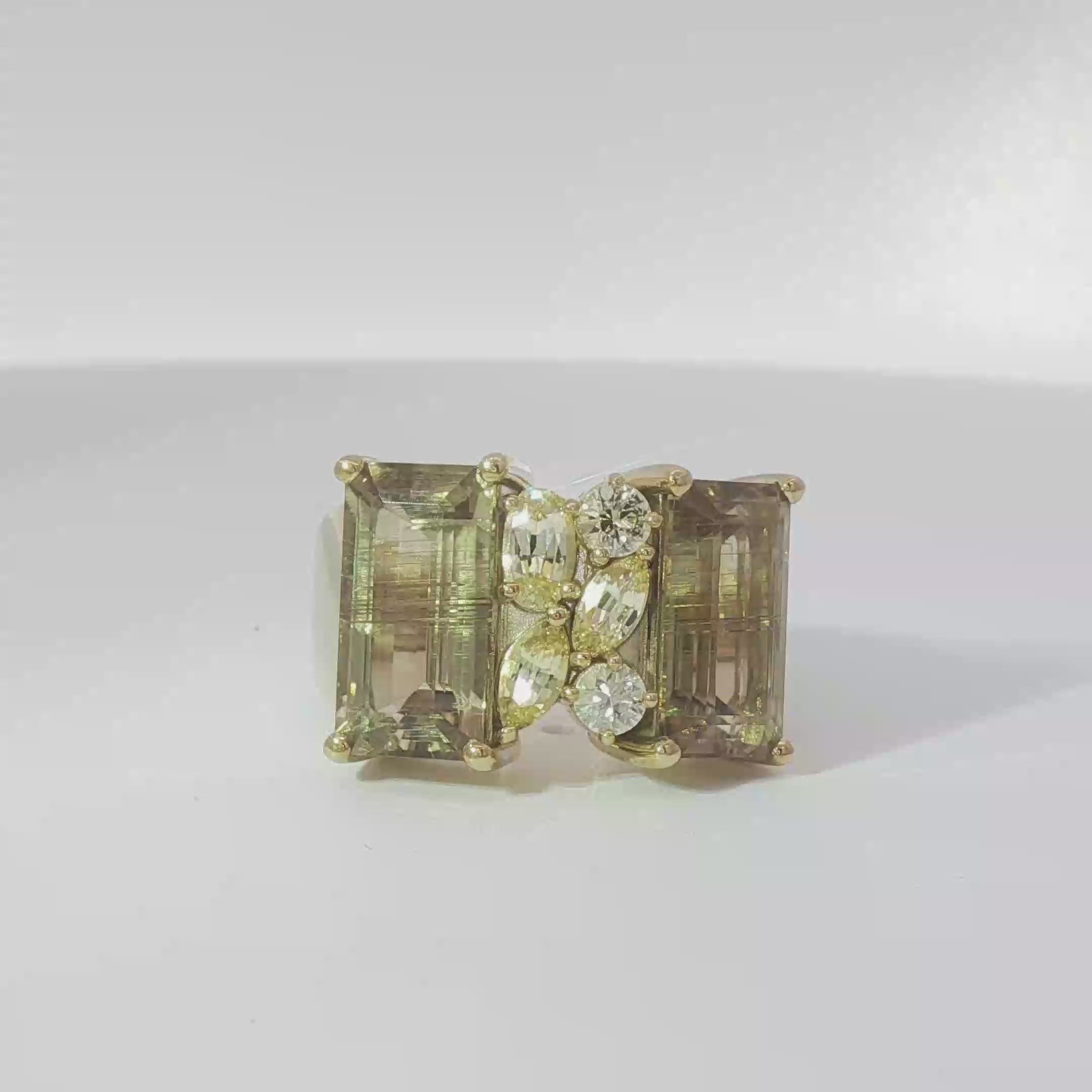 Zultanite & Sapphire Ring