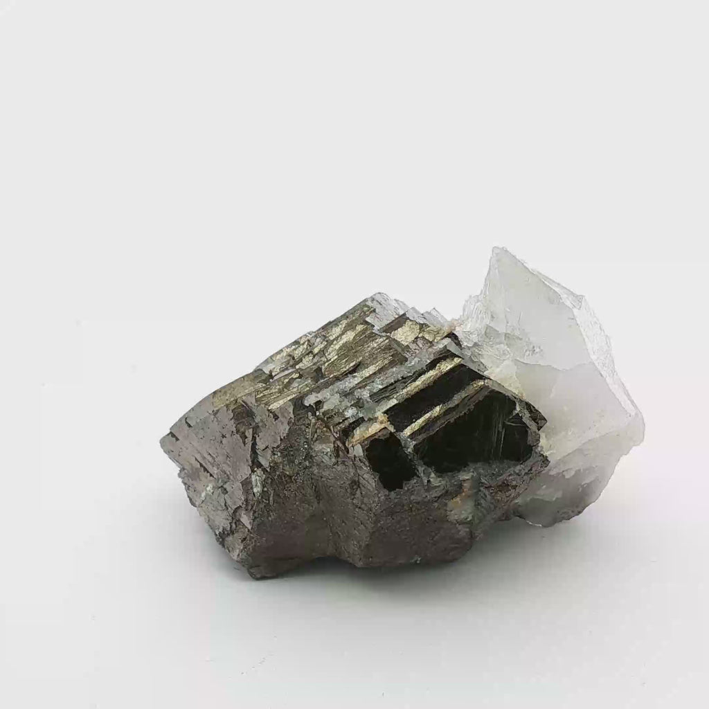 Quartz on arsenopyrite