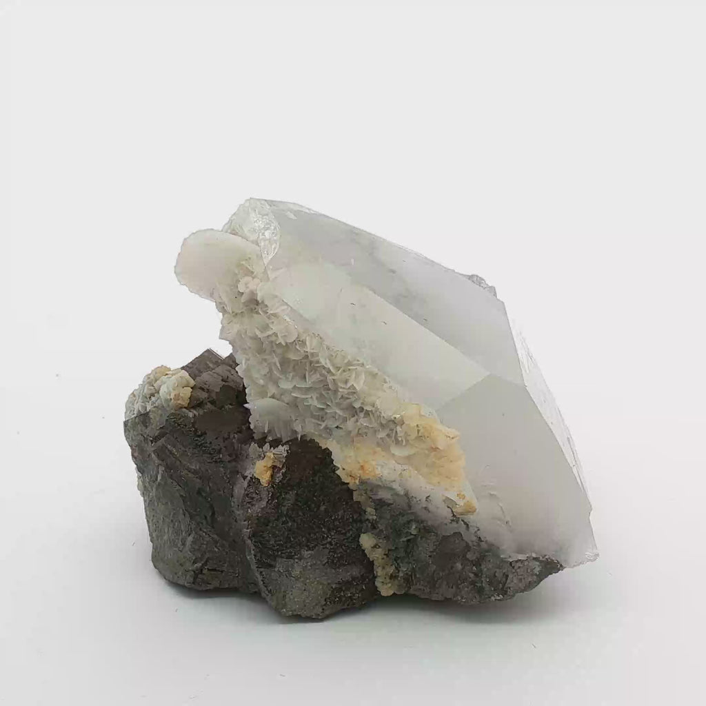 Quartz, calcite on arsenopyrite