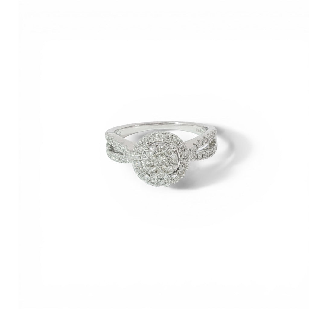 Round halo ring